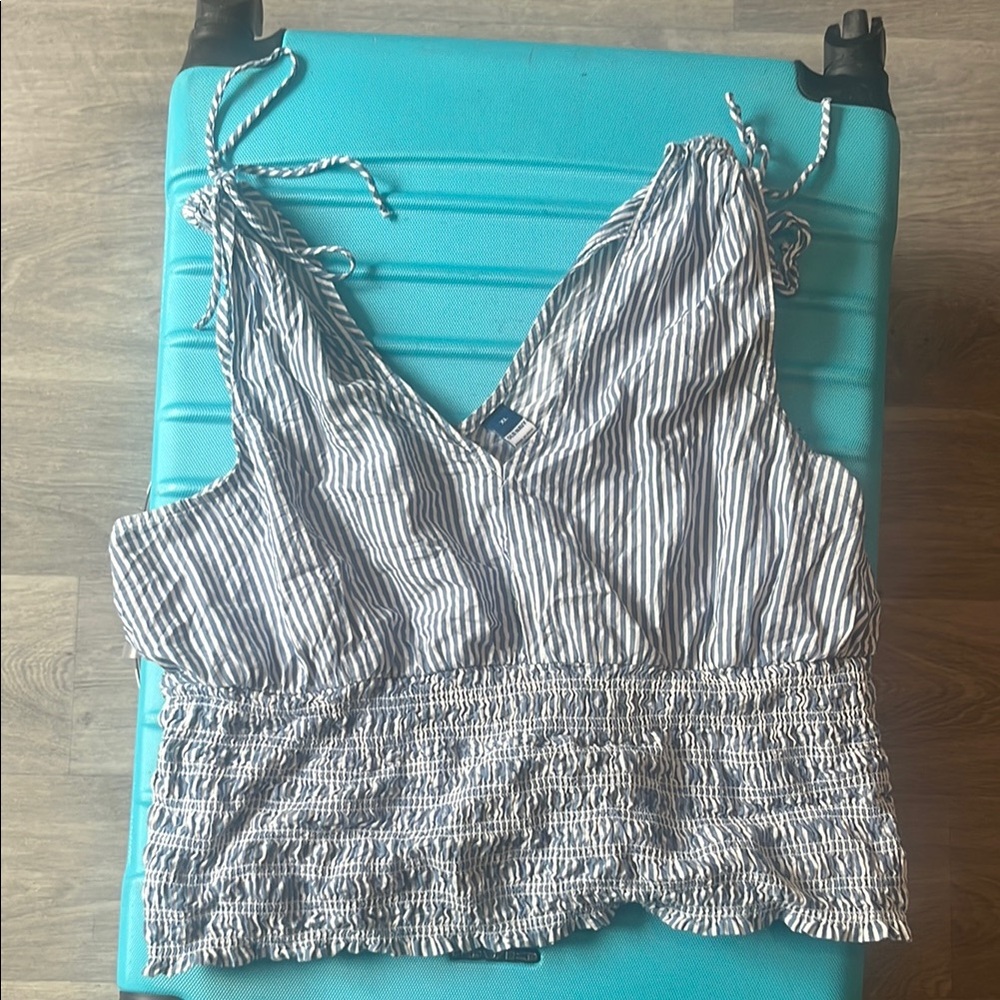 Old Navy Black and White Smocked Crop Tank Top